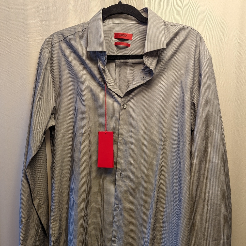 Hugo Boss men's grey slim fit dress shirt.  NWT